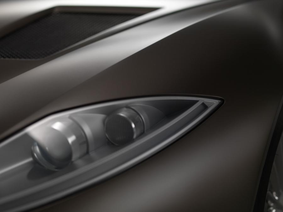 Детали экстерьера Spyker C8 Preliator Concept (255) 2016 года  (фото 6 из 21)
